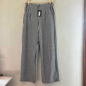 Pretty Little Thing black white striped wide leg pull on pants Size 14 New